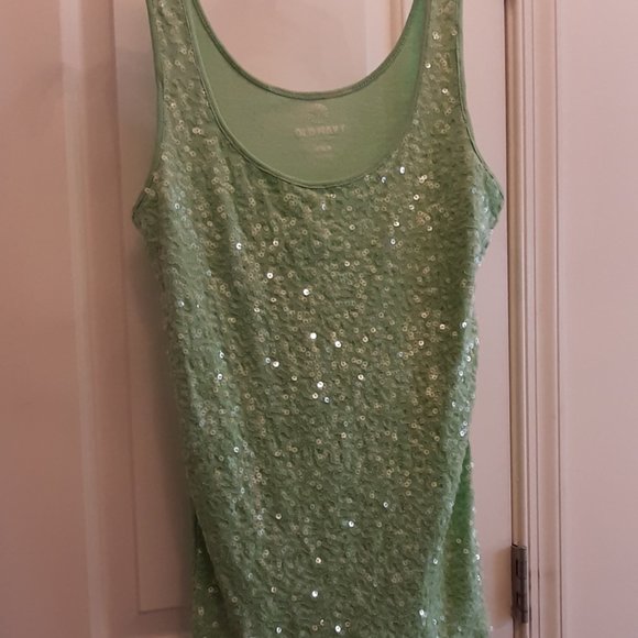 Old Navy Soft Jade-Light Green sequin tank top size Medium - Picture 7 of 7